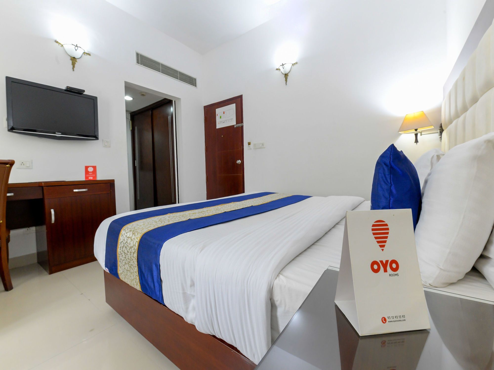 Oyo 7188 Ajantha Regency Hotel Kochi Eksteriør billede